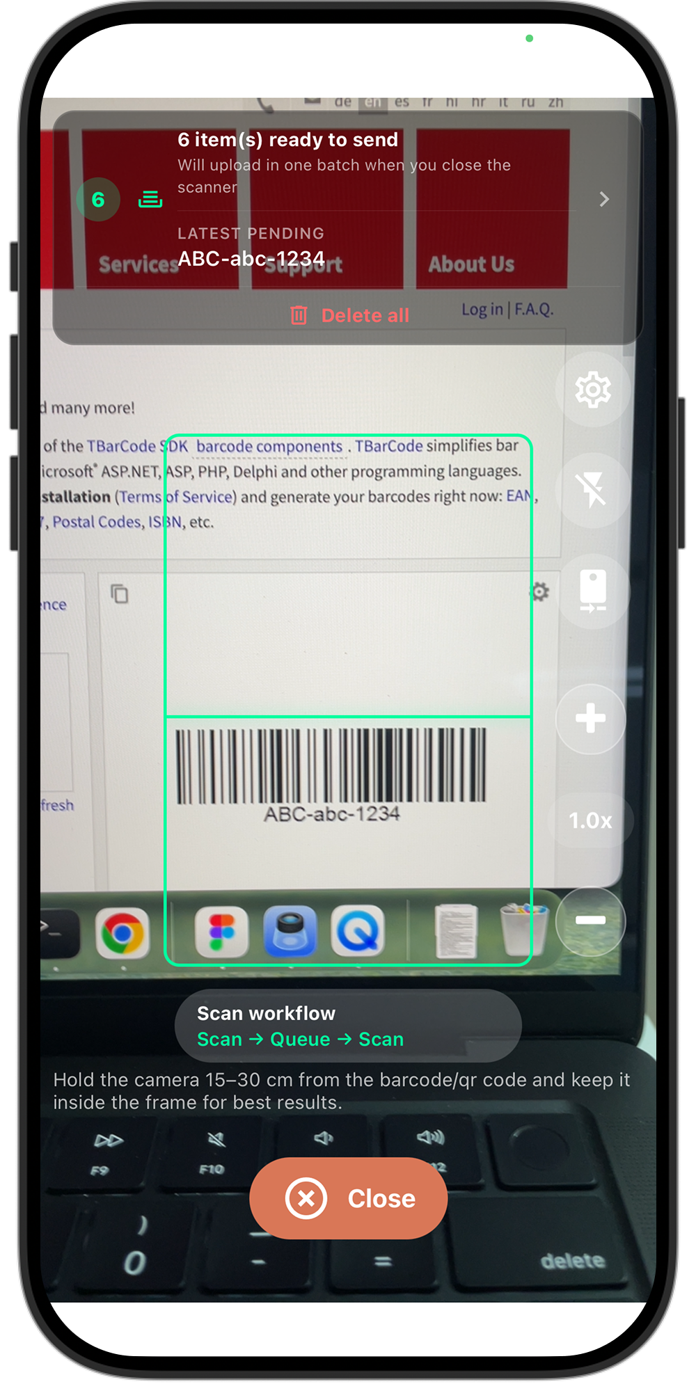 Home screen showing a list of scanned QR codes and barcodes